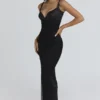 Sukienka maxi Ari Black z ręcznymi zdobieniami z koralików – edycja limitowana Sukienka maxi Ari Black z ręcznymi zdobieniami z koralików – edycja limitowana