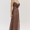 Sukienka maxi Lucianna Espresso Lace Sukienka maxi Lucianna Espresso Lace