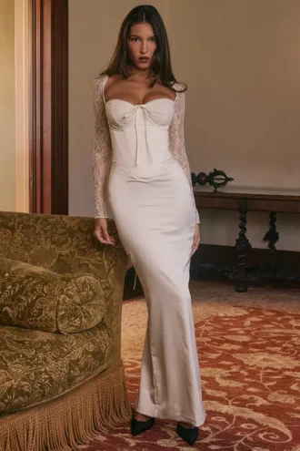 Sukienka maxi Perdi Vintage w kolorze kości słoniowej z satyny Sukienka maxi Perdi Vintage w kolorze kości słoniowej z satyny