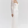 Sukienka maxi Perdi Vintage w kolorze kości słoniowej z satyny Sukienka maxi Perdi Vintage w kolorze kości słoniowej z satyny