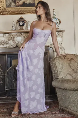 Sukienka maxi z koronkowym tyłem w kwiatowy wzór Seren Orchid Sukienka maxi z koronkowym tyłem w kwiatowy wzór Seren Orchid