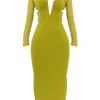 Sukienka maxi Zahra w kolorze chartreuse z głębokim dekoltem Sukienka maxi Zahra w kolorze chartreuse z głębokim dekoltem