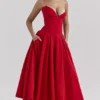 Sukienka midi bez ramiączek Lady Scarlet Sukienka midi bez ramiączek Lady Scarlet
