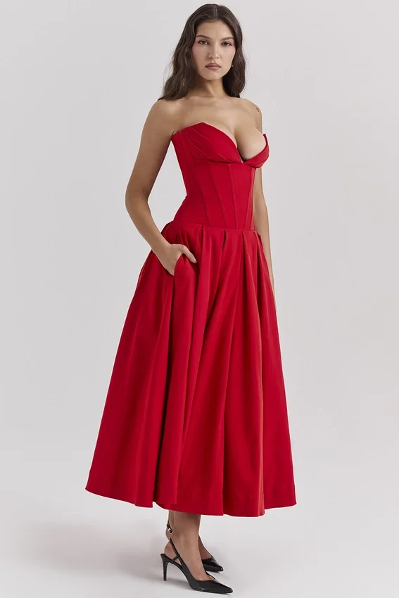 Sukienka midi bez ramiączek Lady Scarlet Sukienka midi bez ramiączek Lady Scarlet