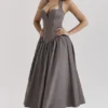 Sukienka midi Coquette Smoke Halter Sukienka midi Coquette Smoke Halter