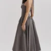 Sukienka midi Coquette Smoke Halter Sukienka midi Coquette Smoke Halter