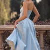 Sukienka midi Mademoiselle Cinderella z niebieskiego tiulu