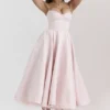 Sukienka midi Mademoiselle w kolorze baleriny Sukienka midi Mademoiselle w kolorze baleriny