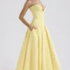 Sukienka midi z tiulu bez ramiączek Lady Sunshine Sukienka midi z tiulu bez ramiączek Lady Sunshine