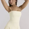 Sukienki Letnie Dolly Lemon z elastycznej bawełny o kroju A-line Sukienki Letnie Dolly Lemon z elastycznej bawełny o kroju A-line