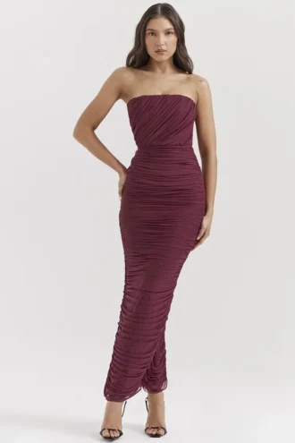 Szafirowa sukienka maxi w kolorze wina Szafirowa sukienka maxi w kolorze wina